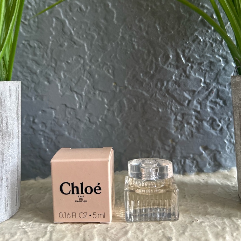 Chloé Eau de Parfum Mini Dabber NEW in Box!! Gift Perfect Stocking Stuffer - Picture 4 of 13